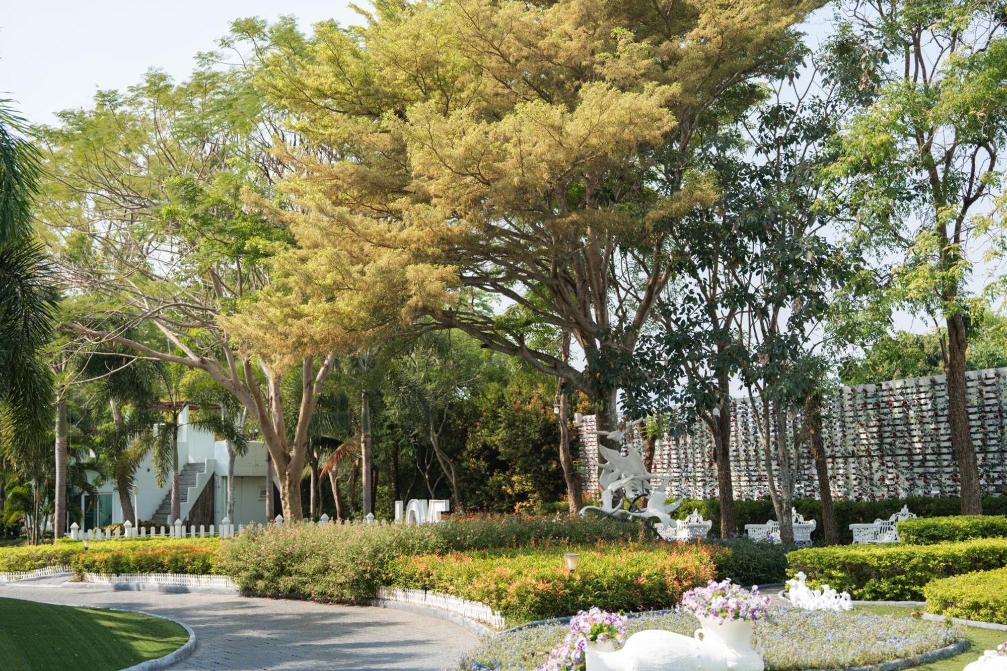 Villa Reina Resort Nong Nam Daeng Εξωτερικό φωτογραφία