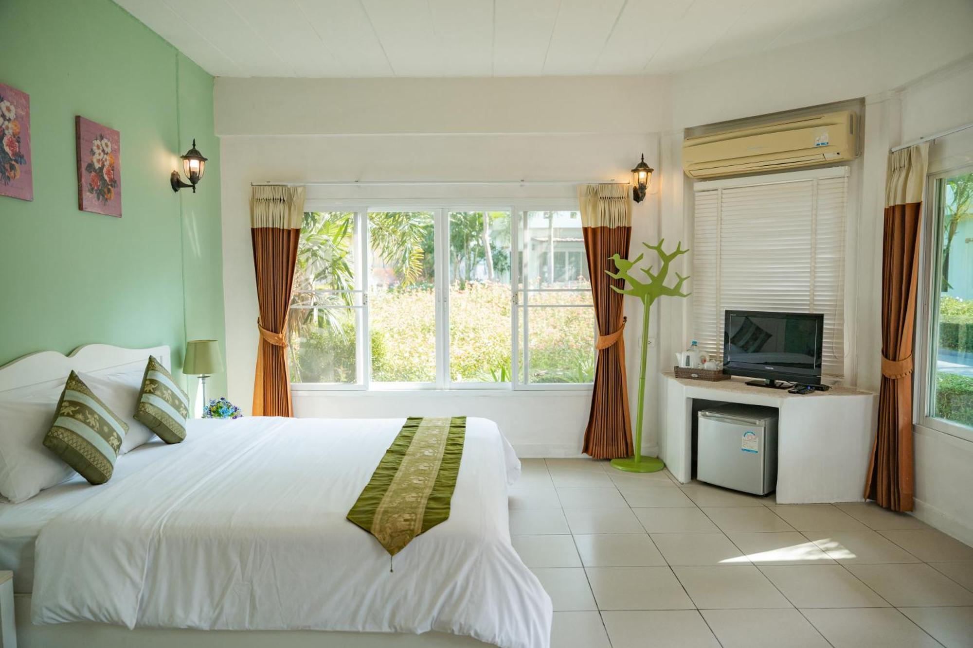 Villa Reina Resort Nong Nam Daeng Εξωτερικό φωτογραφία