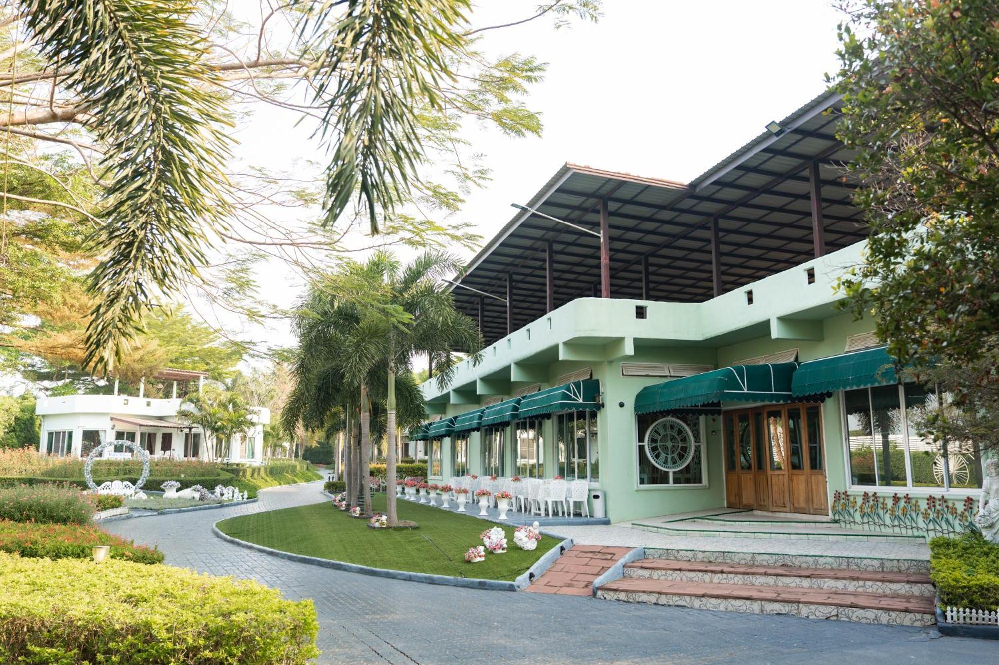 Villa Reina Resort Nong Nam Daeng Εξωτερικό φωτογραφία