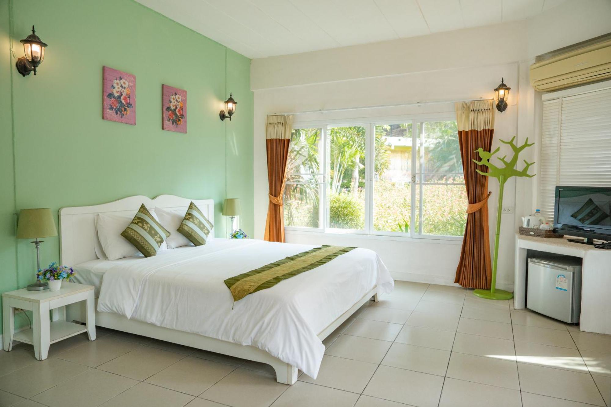 Villa Reina Resort Nong Nam Daeng Εξωτερικό φωτογραφία