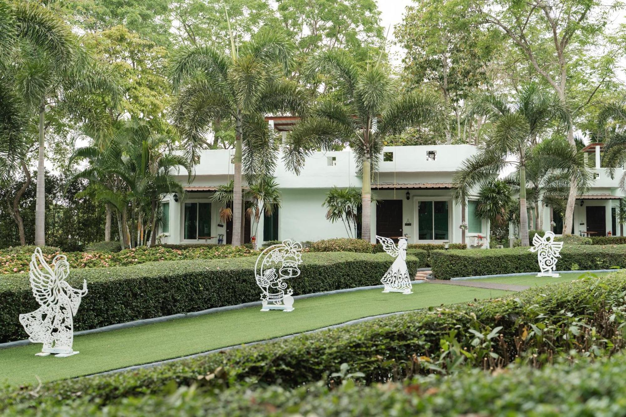 Villa Reina Resort Nong Nam Daeng Εξωτερικό φωτογραφία