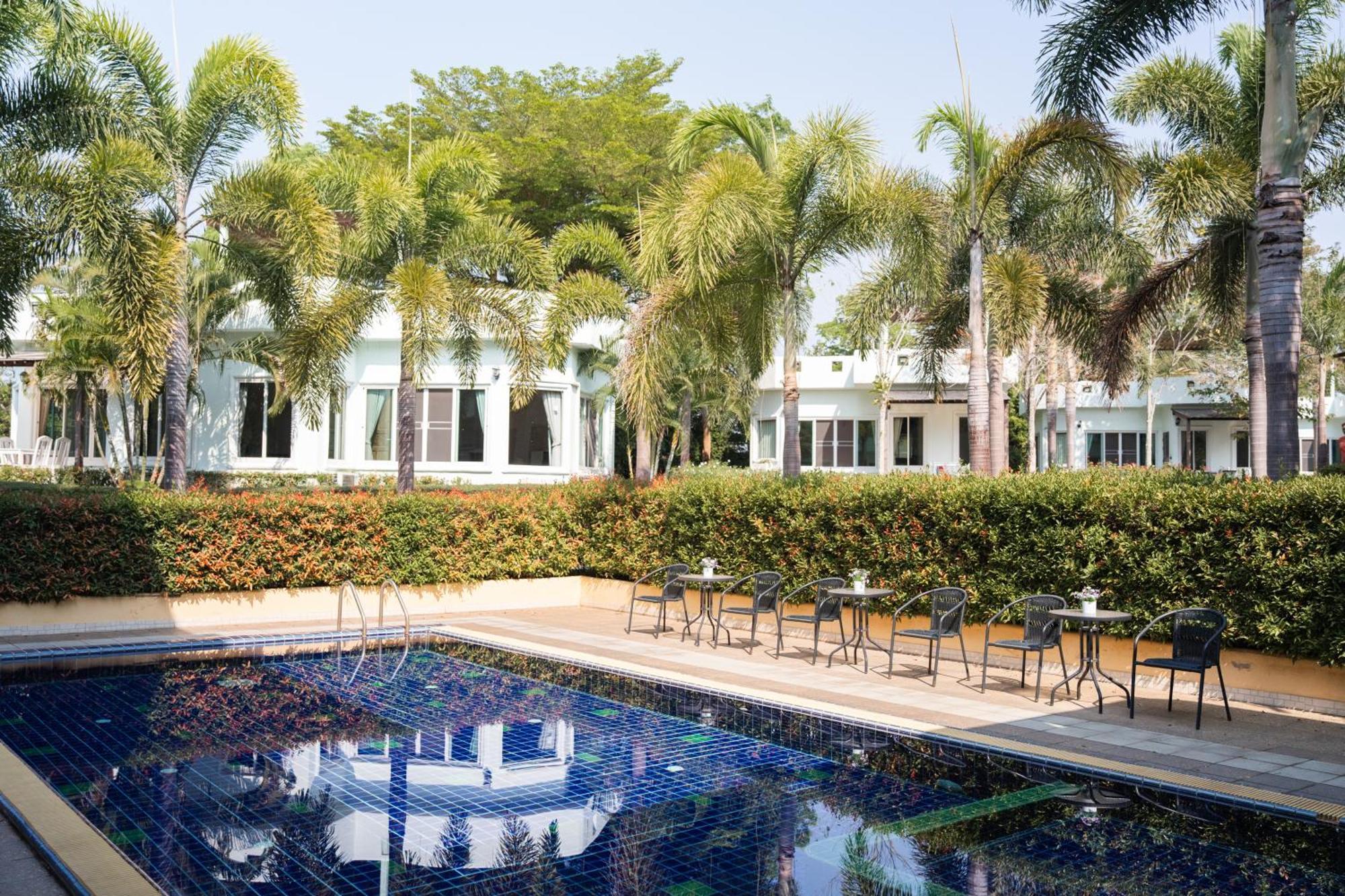 Villa Reina Resort Nong Nam Daeng Εξωτερικό φωτογραφία