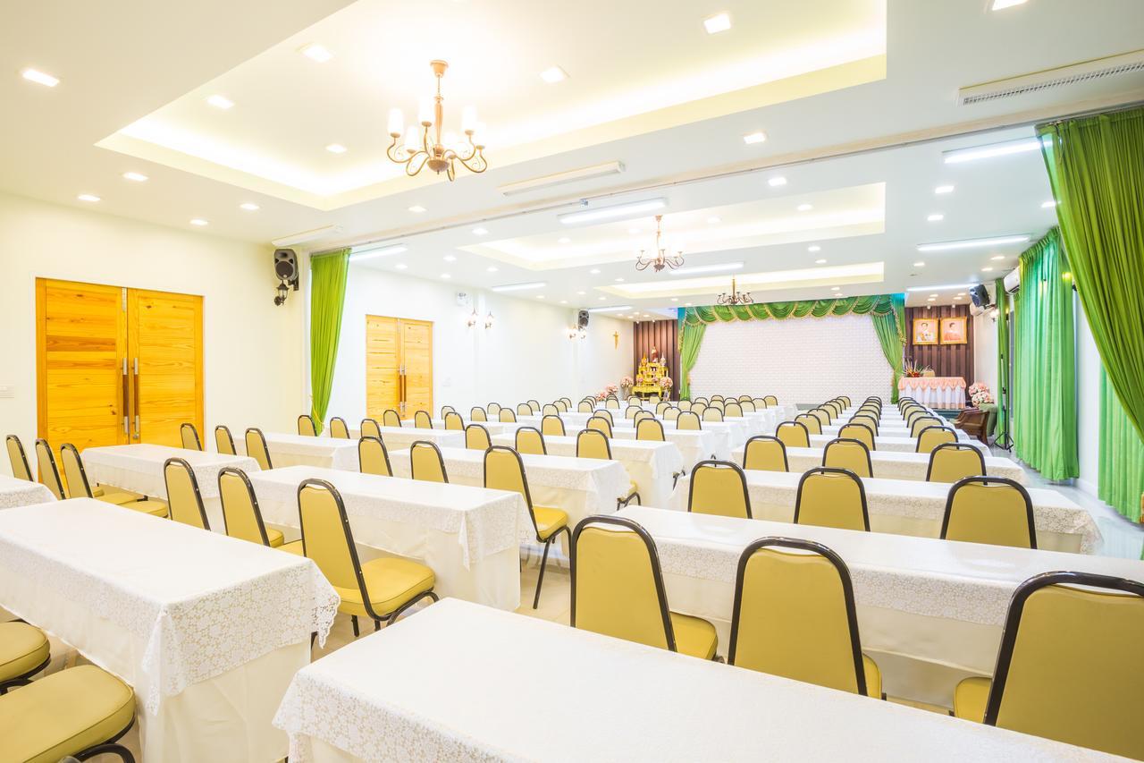 Villa Reina Resort Nong Nam Daeng Εξωτερικό φωτογραφία